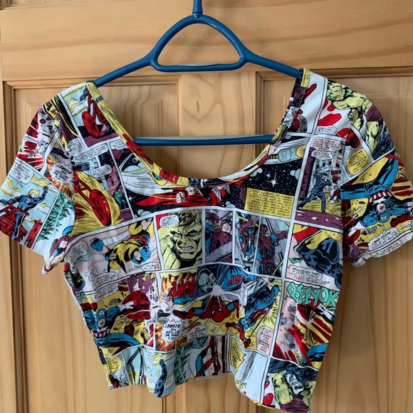 superhero comic book crop top - Picture 4 of 5